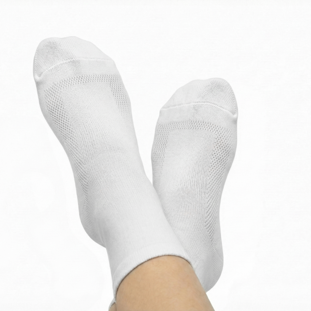 Extra Roomy Socks