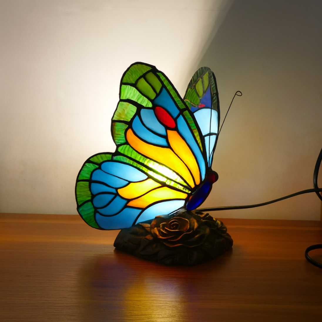 Lampe Papillon Bleu Sculpté